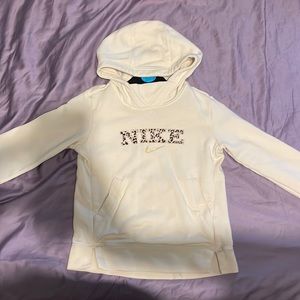 Girls Nike pullover hoodie